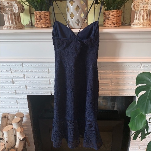 Likely NEW REVOLVE Navy DARBY Lace Overlay Flounce Hem Midi Dress 4 Cocktail - Picture 6 of 7